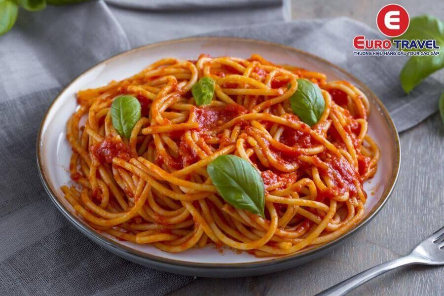 Món ăn Châu Âu mì Ý - Spaghetti